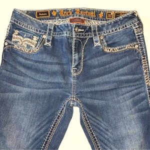 Women’s Rock Revival “Sukara”Jeans, Mid Rise Straight,      size 30”